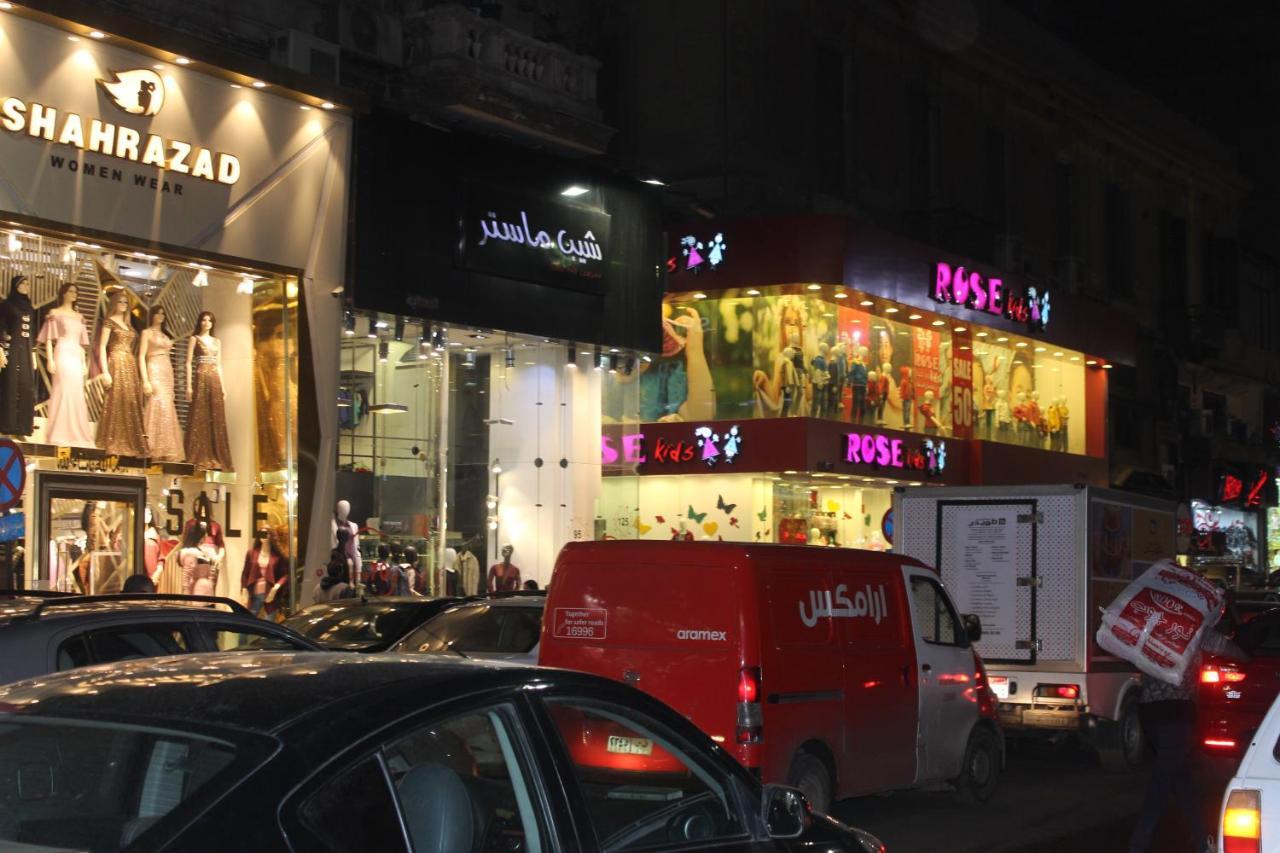 Family Palace Hostel Cairo Exterior photo